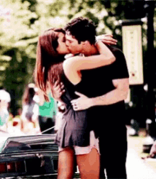 The Vampire Diaries Delena Kissing GIF