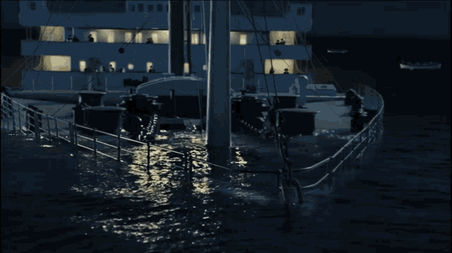 Titanic GIF
