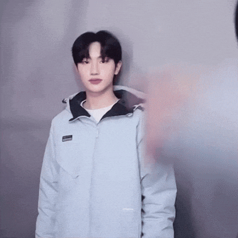 Tnx Taehun GIF