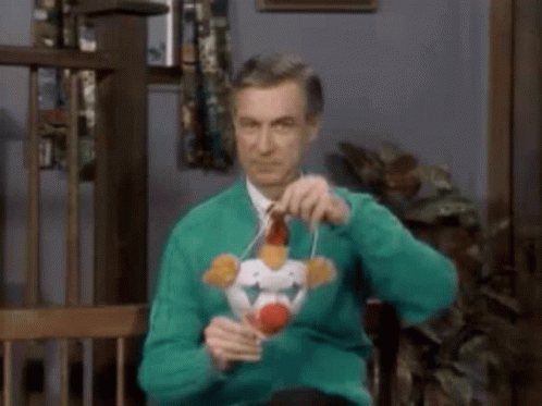 Tom Senya GIF
