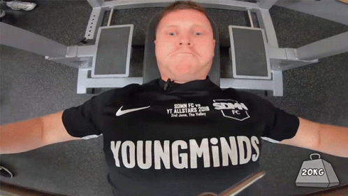 Tongue Out 20kg GIF