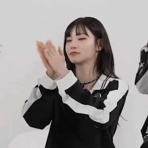 Triples S7 GIF