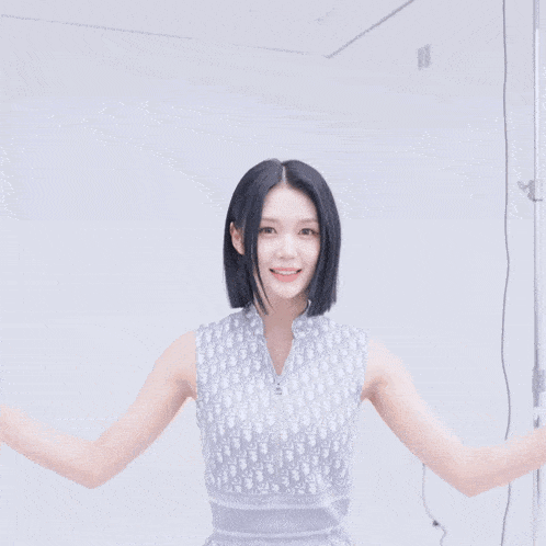 Triples S8 GIF