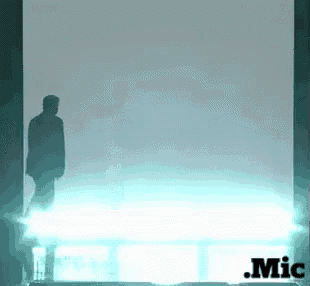 Trump Etrance GIF