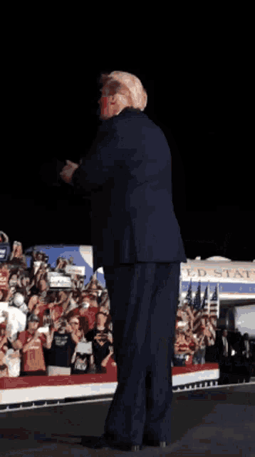 Trump GIF
