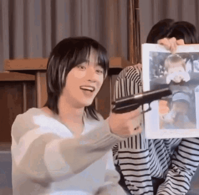 Txt 6angtan GIF
