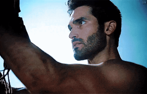 Tyler Hoechlin Crystal Bethany GIF