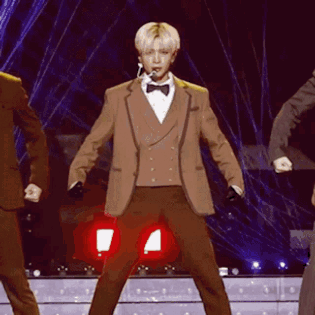 Tyunpio Taehyun GIF
