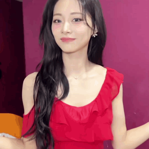 Tzuyu Confused Ivuyuzt GIF