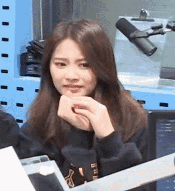 Tzuyu Facepalm GIF