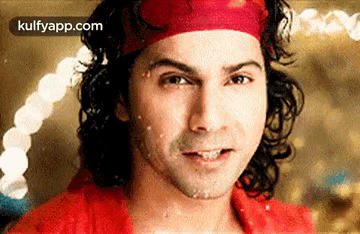 Varun Dhawan.Gif GIF