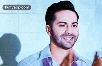 Varun Dhawan.Gif GIF