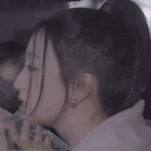 Vcha Lexi GIF