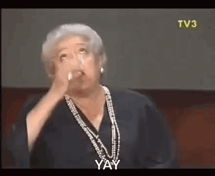 Vecchia Amen GIF. This 440 x 360 animated GIF is part of our persignarse collection. Created by qaz184. View the original animation, share it, or browse…