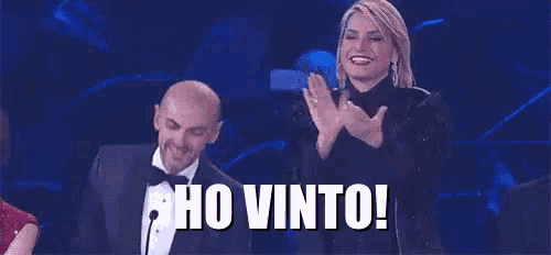 Vittoria Vincitore Vincitrice Campione Simona Ventura Enzo Miccio Applauso Applausi Bravo Ho Vinto GIF