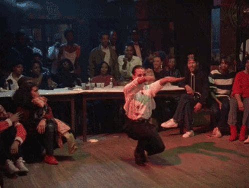 Vogue GIF. This 498 x 377 animated GIF is part of our paris is burning collection. Created by Rainha_Diaba. View the original animation, share it, or browse…
