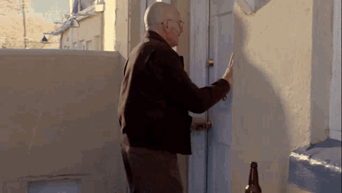 Walter White Jesse GIF