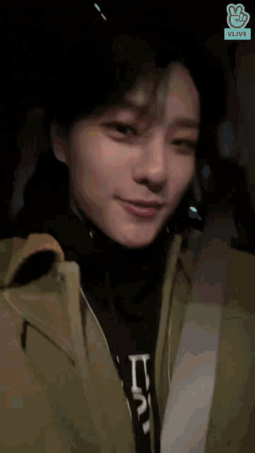 Woodz Cho Seungyoun GIF