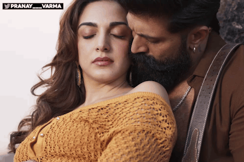 Yash Kiara Advani GIF