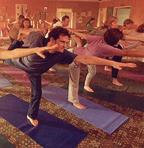 Yo Haciendo Yoga GIF