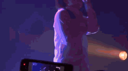 Yuya X4 GIF