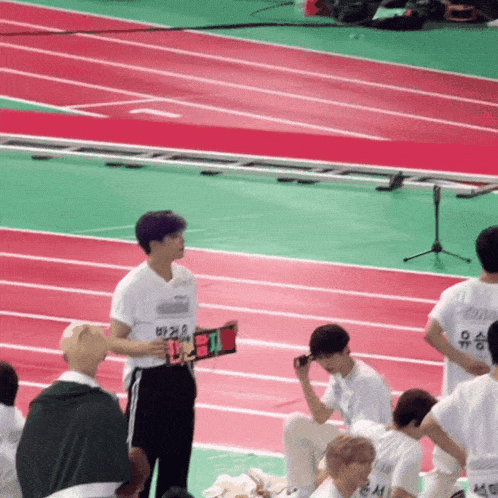 Zb1 Gunwook GIF