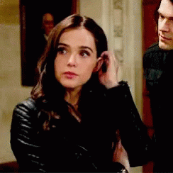 Zoey Deutch GIF