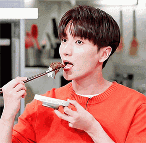 슈퍼주니어 이특 GIF