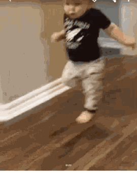 10 GIF