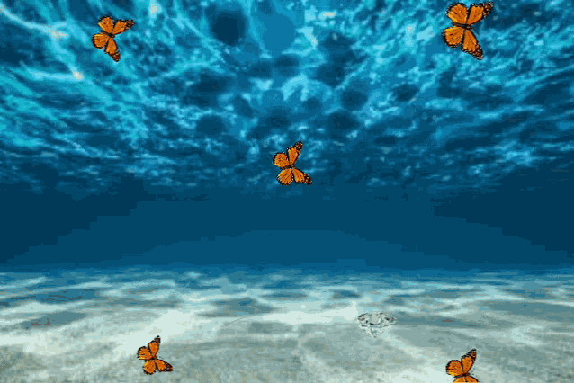 23versacestavros GIF