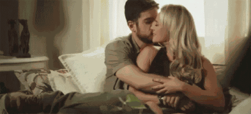 Abrazo GIF