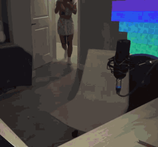 Adrianachechik GIF