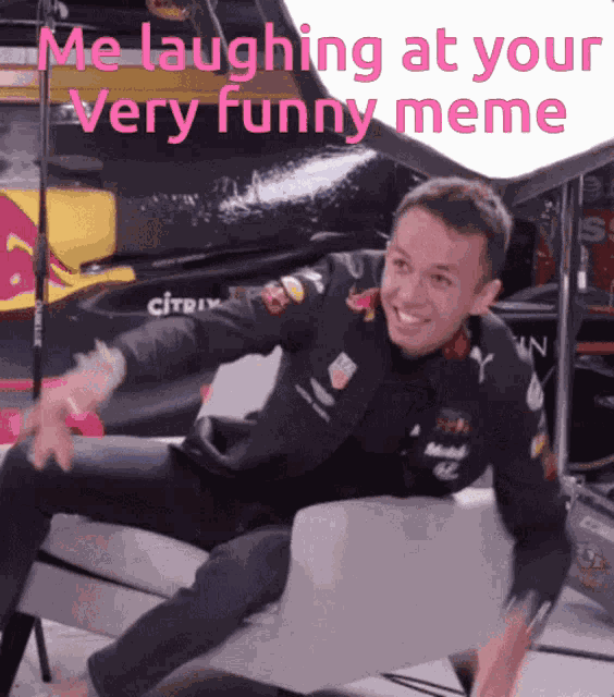 Alexis Rose Alien GIF