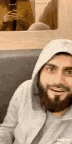 Ali Ayesha GIF