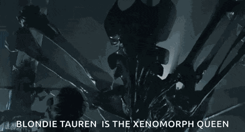Aliens Xenomorph Queen GIF