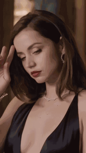 Ana De Armas Bond GIF