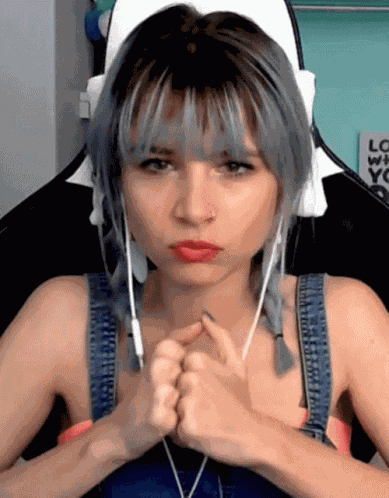 Animaechan Crack Knuckles GIF