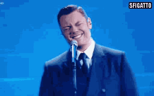 Applauso Sanremo GIF