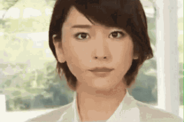 Aragaki Yui Bowling GIF