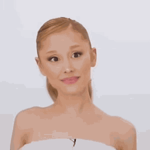 Ariana Grande Disgusted GIF