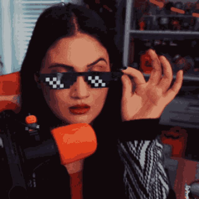 Ashlinaa Twitch GIF
