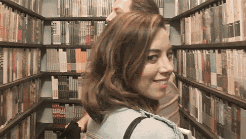 Aubrey Plaza GIF