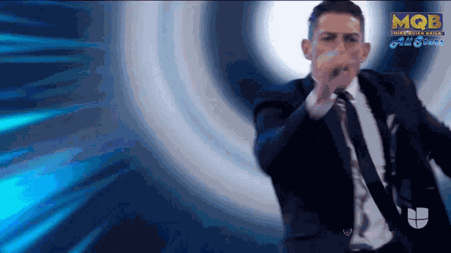 Baile Adrian Lastra GIF