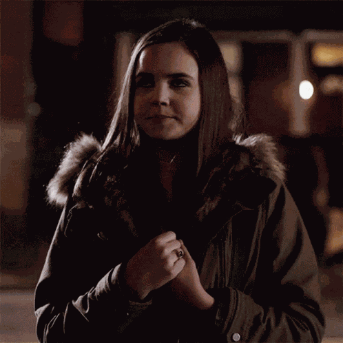 Bailee Madison GIF
