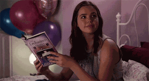 Bailee Madison GIF