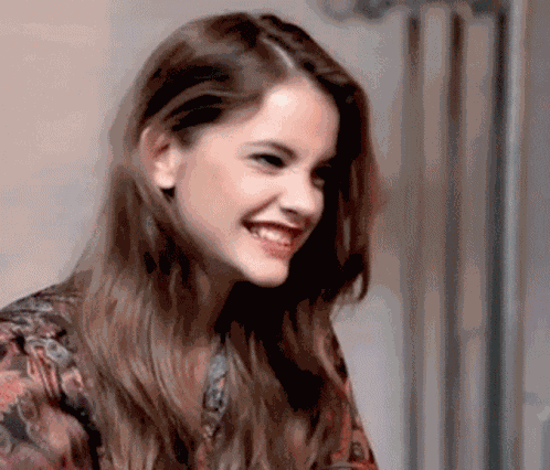 Barbara Palvin GIF