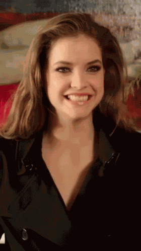 Barbara Palvin Pose GIF