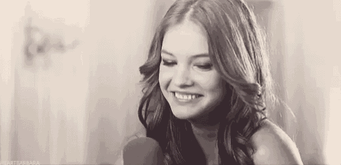 Barbara Palvin GIF