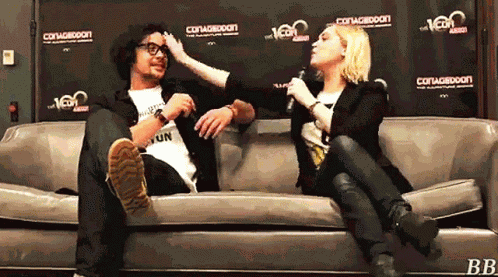 Bellamy Blake Clarke Griffin GIF
