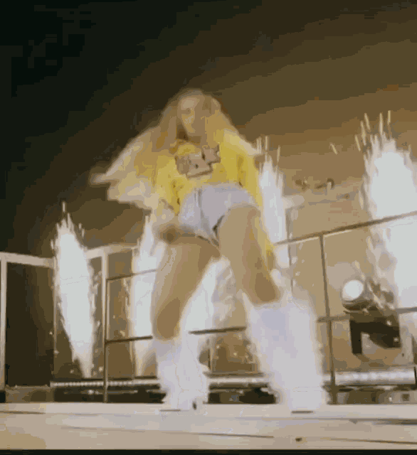 Beyonce Dancing GIF